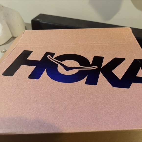 Hoka Bondi Mary JaneWomen's Red and Pink  Sneakers US Women’s Size 9 - Picture 6 of 7